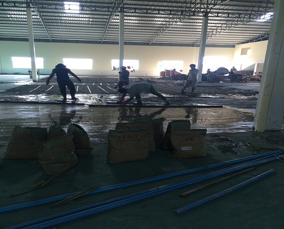 YURI CONFIX ( VỮA TỰ SAN PHẴNG GỐC XI MĂNG)